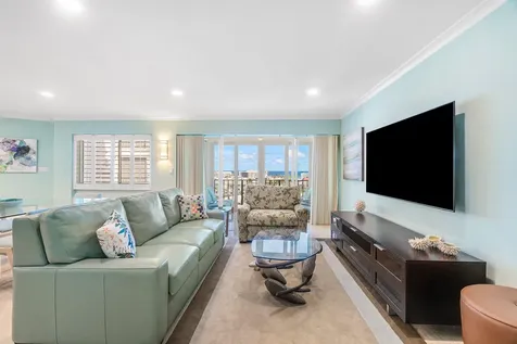 86 Macfarlane Drive Delray Beach FL 33483
