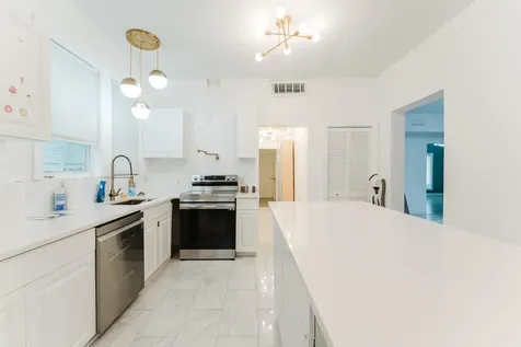 700 E Palmetto Park Road Boca Raton FL 33432