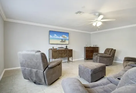 3010 Se Wake Road Port Saint Lucie FL 34984