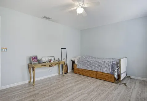 3010 Se Wake Road Port Saint Lucie FL 34984