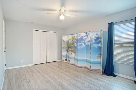 3010 Se Wake Road Port Saint Lucie FL 34984