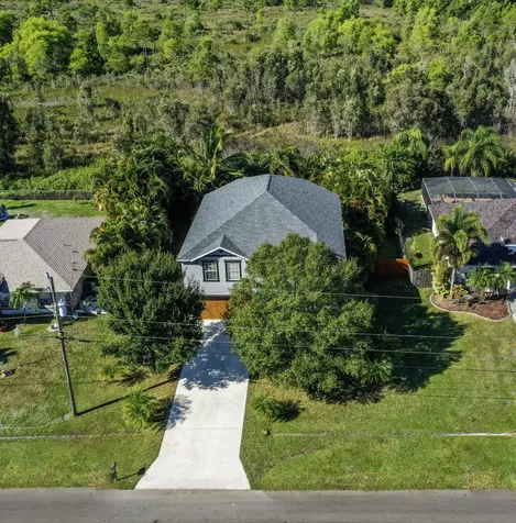 3010 Se Wake Road Port Saint Lucie FL 34984
