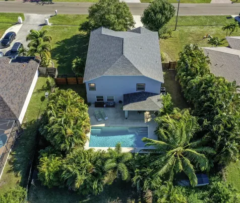 3010 Se Wake Road Port Saint Lucie FL 34984