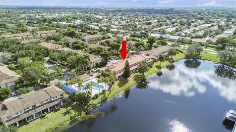 6822 Via Regina Boca Raton FL 33433