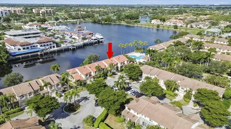 6822 Via Regina Boca Raton FL 33433