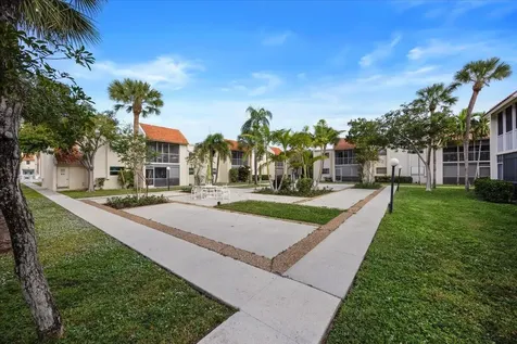 1428 Se 4th Avenue Deerfield Beach FL 33441