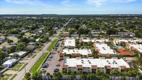 1428 Se 4th Avenue Deerfield Beach FL 33441