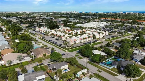 1428 Se 4th Avenue Deerfield Beach FL 33441