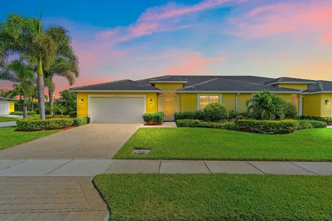 6196 Nw Cullen Way Port Saint Lucie FL 34983