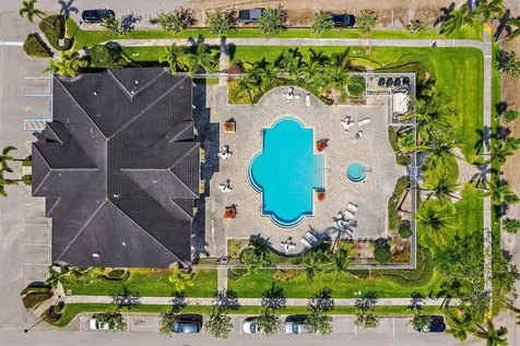 6196 Nw Cullen Way Port Saint Lucie FL 34983
