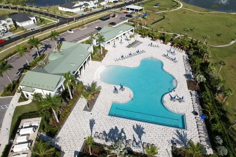 9400 Sw Libertas Way Port Saint Lucie FL 34987