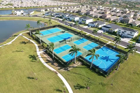 9400 Sw Libertas Way Port Saint Lucie FL 34987