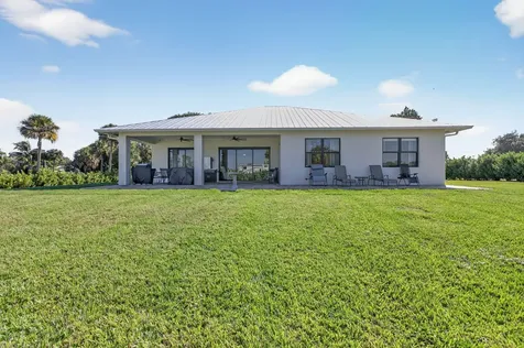 8249 Se Dharlys Street Hobe Sound FL 33455