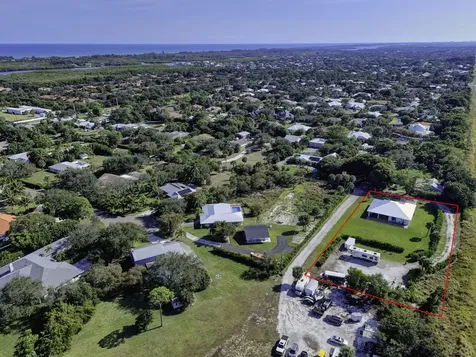 8249 Se Dharlys Street Hobe Sound FL 33455