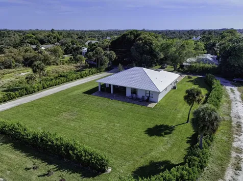 8249 Se Dharlys Street Hobe Sound FL 33455