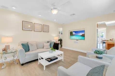 Lake Worth FL 33460
