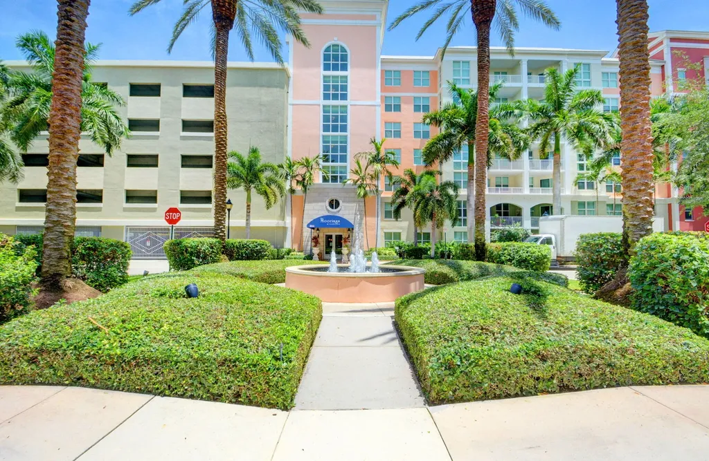 804 E Windward Way Lantana FL 33462