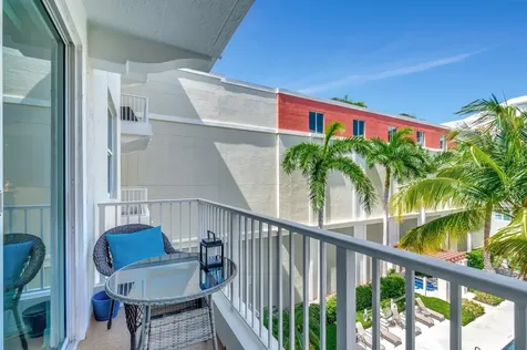 804 E Windward Way Lantana FL 33462