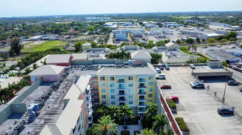 804 E Windward Way Lantana FL 33462