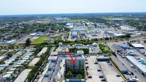 804 E Windward Way Lantana FL 33462