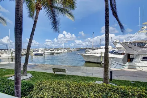 804 E Windward Way Lantana FL 33462