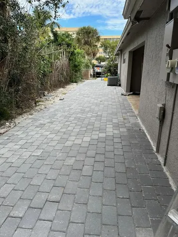 272 SW 1st Street Boca Raton FL 33432