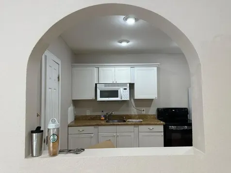 272 SW 1st Street Boca Raton FL 33432