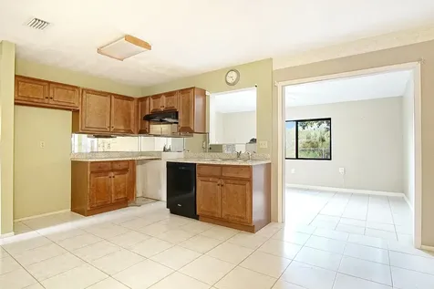 295 Nw Archer Avenue Port Saint Lucie FL 34983