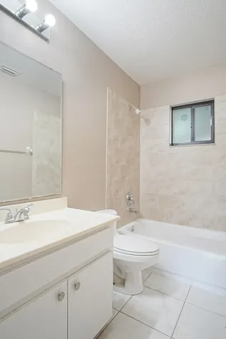 295 Nw Archer Avenue Port Saint Lucie FL 34983