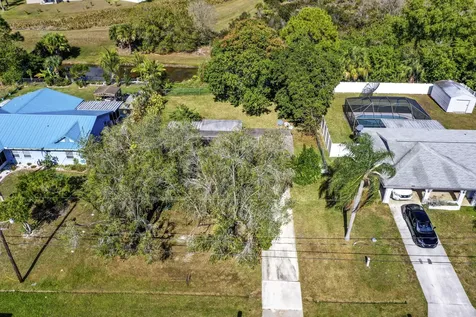 295 Nw Archer Avenue Port Saint Lucie FL 34983