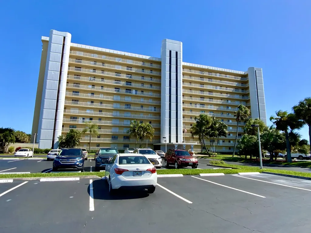 3200 N Highway A1a Hutchinson Island FL 34949