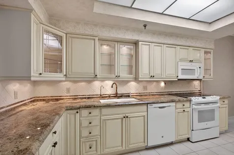 11390 Twelve Oaks Way North Palm Beach FL 33408
