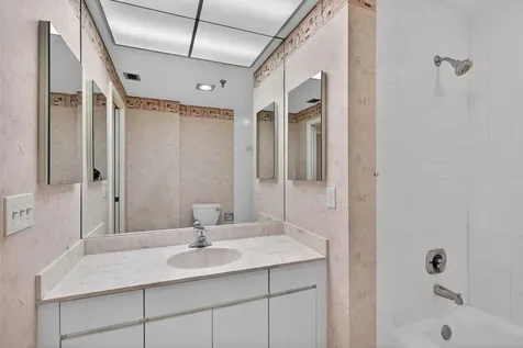11390 Twelve Oaks Way North Palm Beach FL 33408