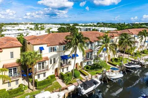 824 Virginia Garden Drive Boynton Beach FL 33435