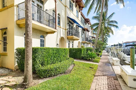 824 Virginia Garden Drive Boynton Beach FL 33435