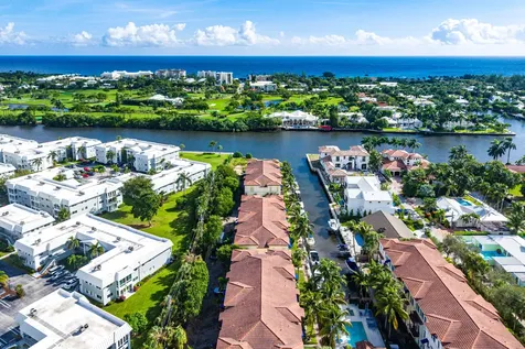 824 Virginia Garden Drive Boynton Beach FL 33435