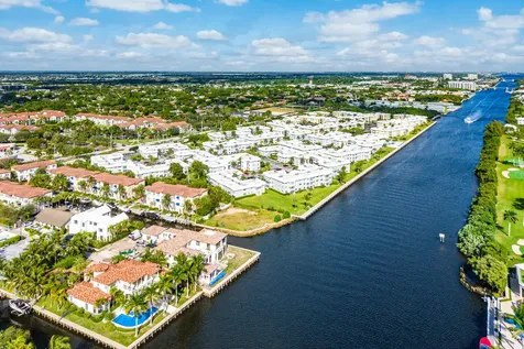 824 Virginia Garden Drive Boynton Beach FL 33435