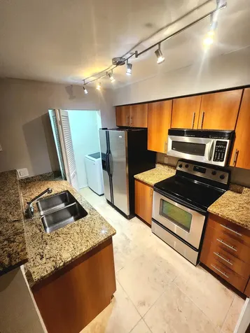 1020 Crystal Way Delray Beach FL 33444