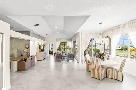 5226 Lake Catalina Drive Boca Raton FL 33496