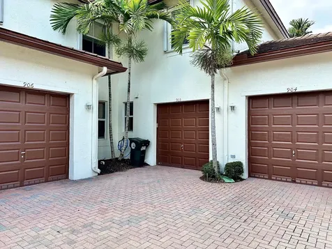 4720 Mimosa Place Coconut Creek FL 33073