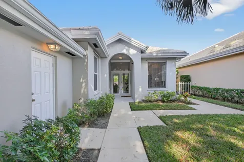 1245 Owl Pointe Circle West Palm Beach FL 33409