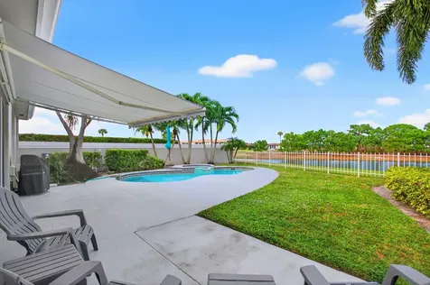 1245 Owl Pointe Circle West Palm Beach FL 33409