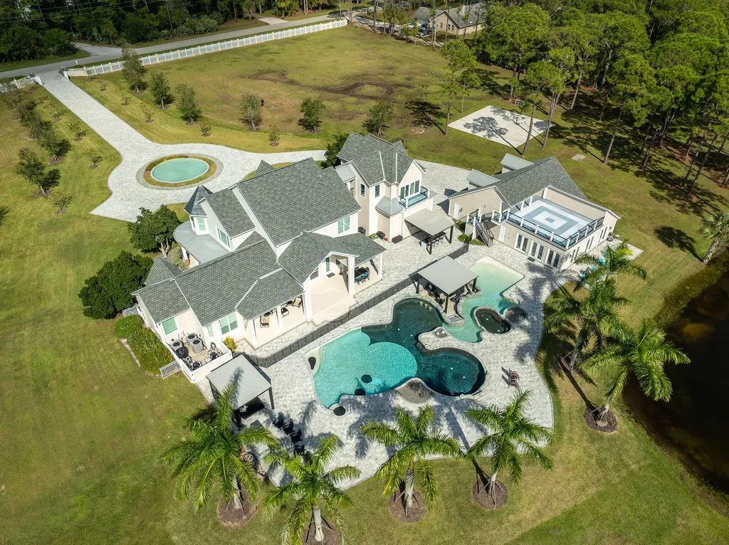 4236 Hield Road Palm Bay FL 32907