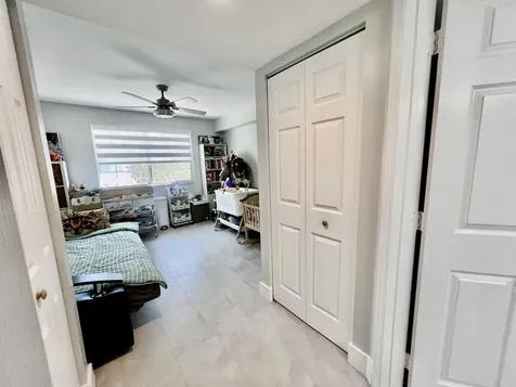 2033 SE 10th Avenue Fort Lauderdale FL 33316