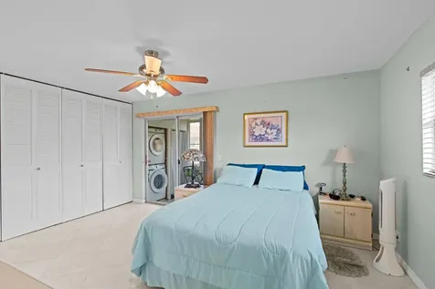 323 Seville Delray Beach FL 33446
