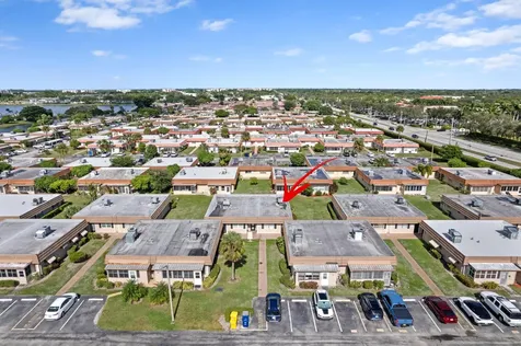 323 Seville Delray Beach FL 33446