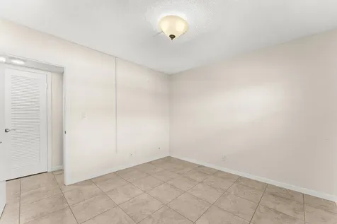 400 Ne 20th Street Boca Raton FL 33431