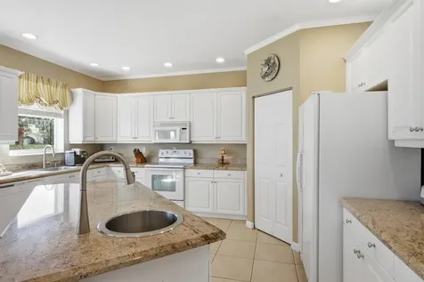 2462 Westmont Place Royal Palm Beach FL 33411