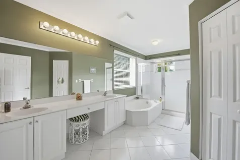 2462 Westmont Place Royal Palm Beach FL 33411