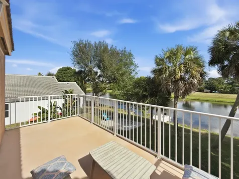 2462 Westmont Place Royal Palm Beach FL 33411
